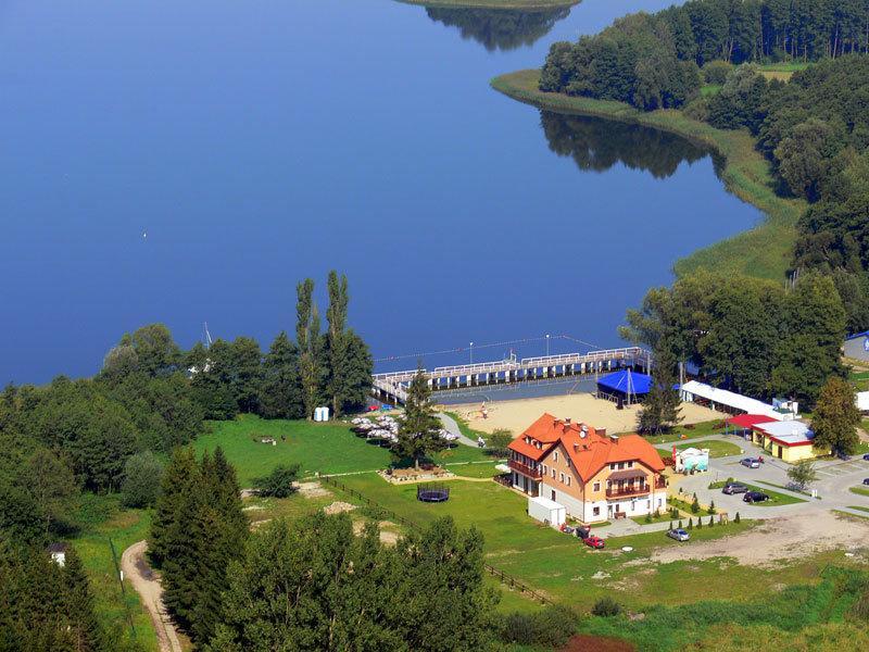 Hotel Sloneczny Brzeg Biskupiec  Esterno foto