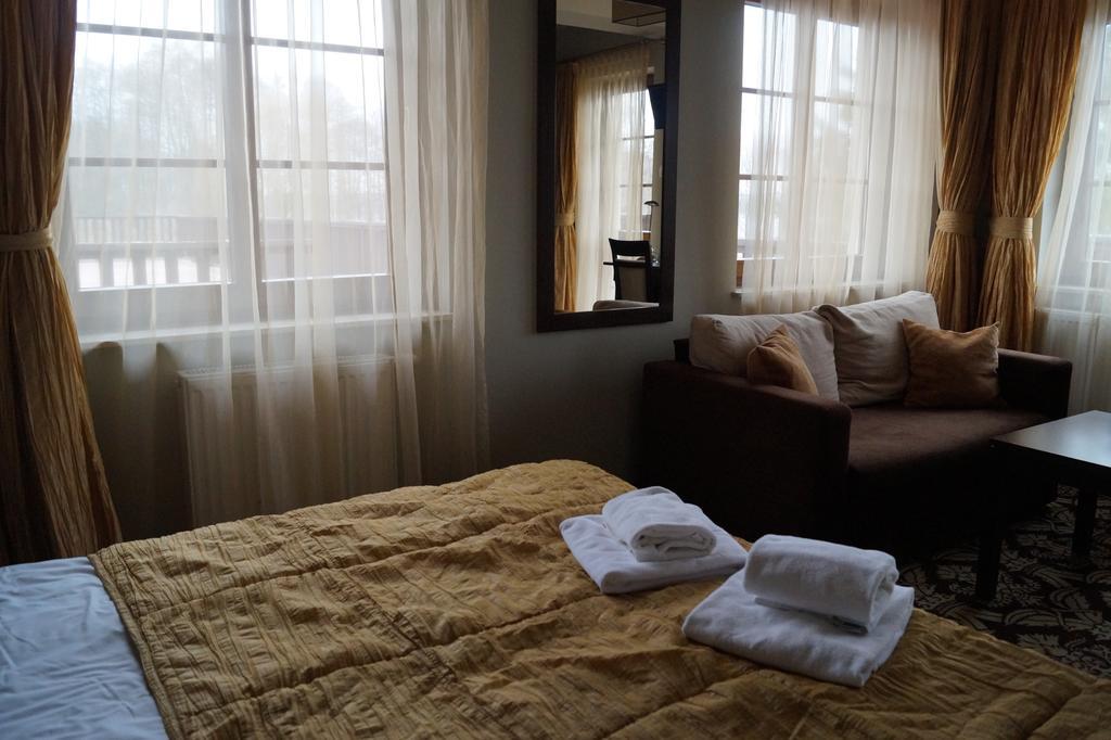Hotel Sloneczny Brzeg Biskupiec  Camera foto